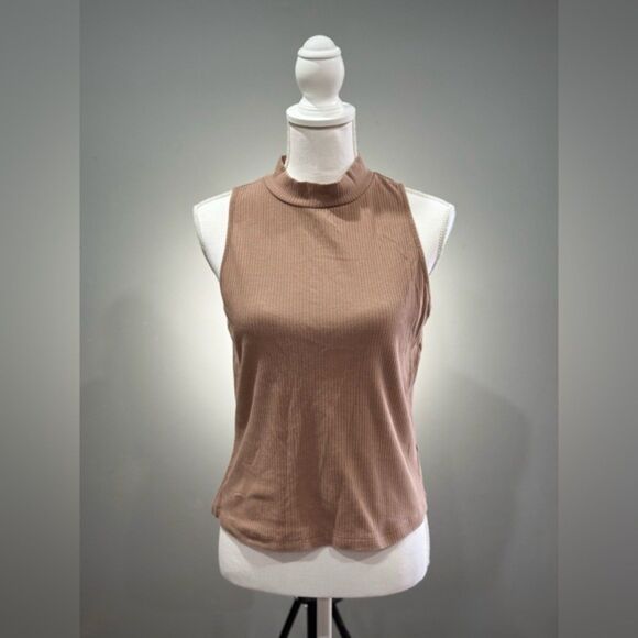 Tan Old Navy Ribbed Mock Neck Shell Size L - Picture 1 of 6